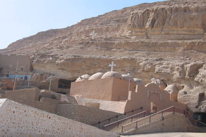 Discover the Mystical Landmarks of Jabal Drunka: A Magical Quest